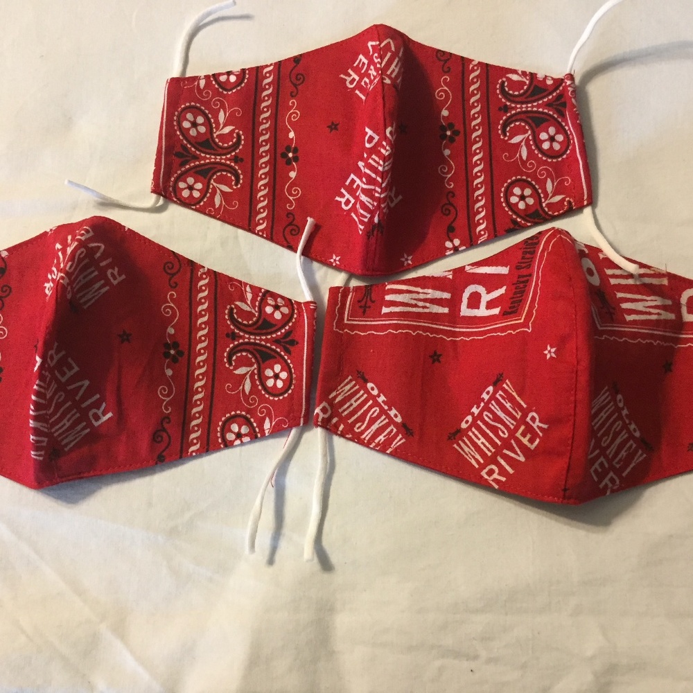 ADULT WHISKEY RIVER FACEMASK..SET OF 3..... FOR THE WHISKEY DRINKERS....